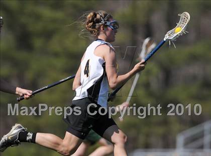 Thumbnail 1 in Cardinal Gibbons vs. Apex photogallery.