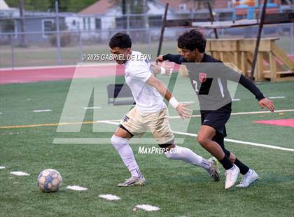 Thumbnail 3 in Harlingen vs. Edinburg North (Bi-District) photogallery.