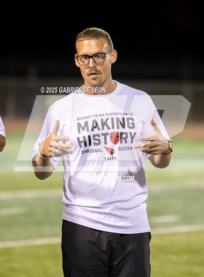Thumbnail 1 in Harlingen vs. Edinburg North (Bi-District) photogallery.