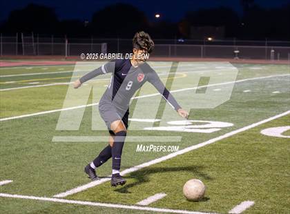 Thumbnail 2 in Harlingen vs. Edinburg North (Bi-District) photogallery.