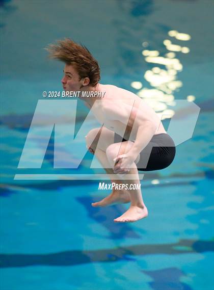 Thumbnail 2 in CHSAA 4A Boys Diving - State Championship photogallery.