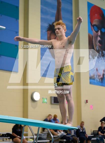 Thumbnail 2 in CHSAA 4A Boys Diving - State Championship photogallery.