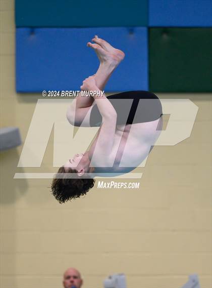 Thumbnail 2 in CHSAA 4A Boys Diving - State Championship photogallery.
