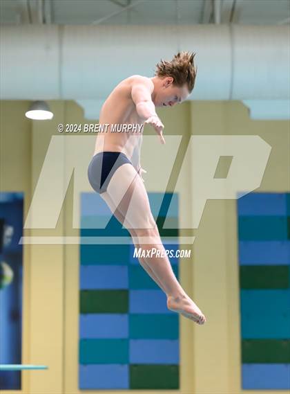 Thumbnail 2 in CHSAA 4A Boys Diving - State Championship photogallery.