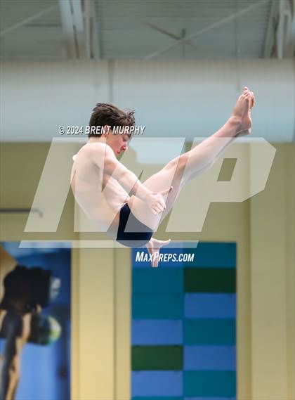 Thumbnail 2 in CHSAA 4A Boys Diving - State Championship photogallery.