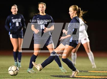 Thumbnail 1 in North Haven vs. East Catholic (CIAC Class L Semifinal) photogallery.