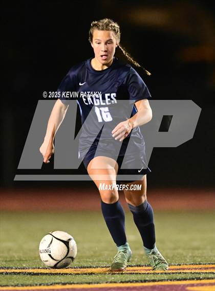 Thumbnail 2 in North Haven vs. East Catholic (CIAC Class L Semifinal) photogallery.