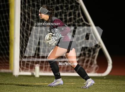 Thumbnail 3 in North Haven vs. East Catholic (CIAC Class L Semifinal) photogallery.