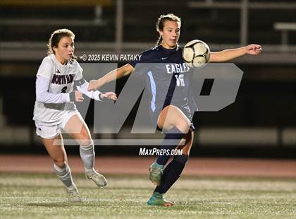 Thumbnail 1 in North Haven vs. East Catholic (CIAC Class L Semifinal) photogallery.