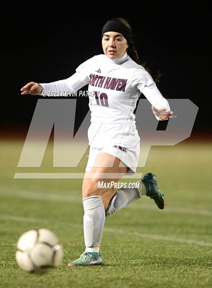 Thumbnail 1 in North Haven vs. East Catholic (CIAC Class L Semifinal) photogallery.