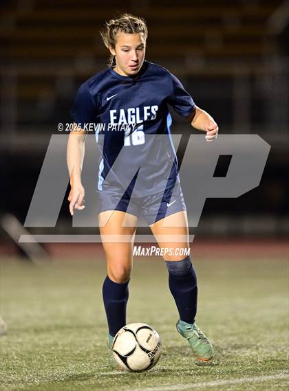 Thumbnail 2 in North Haven vs. East Catholic (CIAC Class L Semifinal) photogallery.