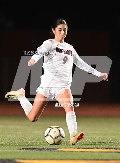 Thumbnail 1 in North Haven vs. East Catholic (CIAC Class L Semifinal) photogallery.