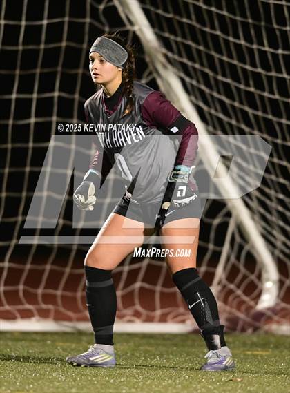 Thumbnail 2 in North Haven vs. East Catholic (CIAC Class L Semifinal) photogallery.