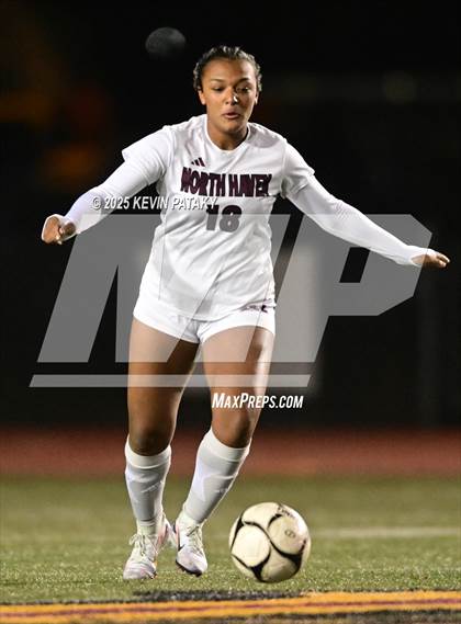 Thumbnail 2 in North Haven vs. East Catholic (CIAC Class L Semifinal) photogallery.