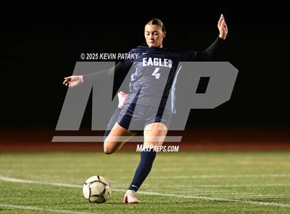Thumbnail 1 in North Haven vs. East Catholic (CIAC Class L Semifinal) photogallery.