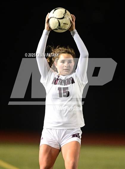 Thumbnail 3 in North Haven vs. East Catholic (CIAC Class L Semifinal) photogallery.