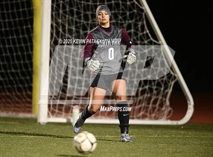 Thumbnail 3 in North Haven vs. East Catholic (CIAC Class L Semifinal) photogallery.