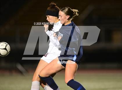 Thumbnail 3 in North Haven vs. East Catholic (CIAC Class L Semifinal) photogallery.