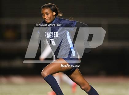 Thumbnail 3 in North Haven vs. East Catholic (CIAC Class L Semifinal) photogallery.