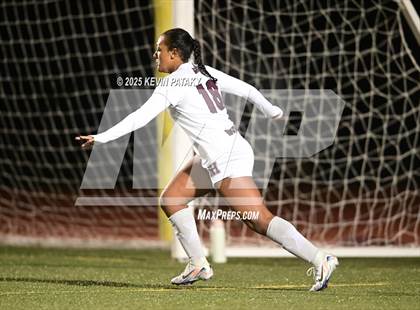 Thumbnail 2 in North Haven vs. East Catholic (CIAC Class L Semifinal) photogallery.