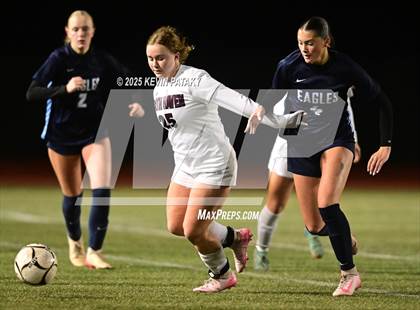 Thumbnail 1 in North Haven vs. East Catholic (CIAC Class L Semifinal) photogallery.