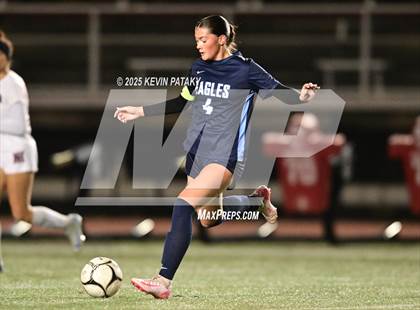 Thumbnail 2 in North Haven vs. East Catholic (CIAC Class L Semifinal) photogallery.