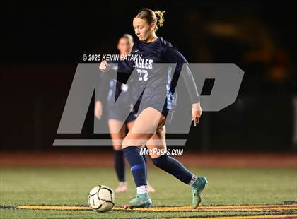 Thumbnail 1 in North Haven vs. East Catholic (CIAC Class L Semifinal) photogallery.