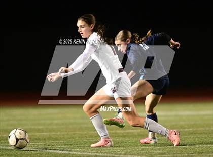 Thumbnail 3 in North Haven vs. East Catholic (CIAC Class L Semifinal) photogallery.