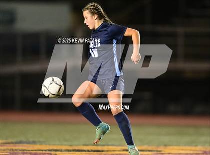 Thumbnail 2 in North Haven vs. East Catholic (CIAC Class L Semifinal) photogallery.