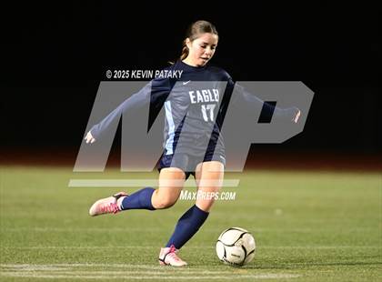 Thumbnail 1 in North Haven vs. East Catholic (CIAC Class L Semifinal) photogallery.