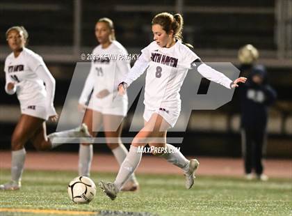 Thumbnail 2 in North Haven vs. East Catholic (CIAC Class L Semifinal) photogallery.