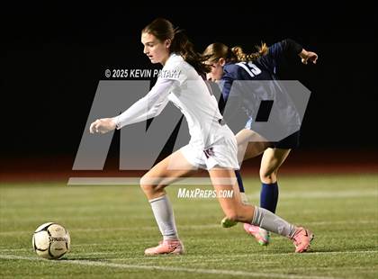 Thumbnail 2 in North Haven vs. East Catholic (CIAC Class L Semifinal) photogallery.