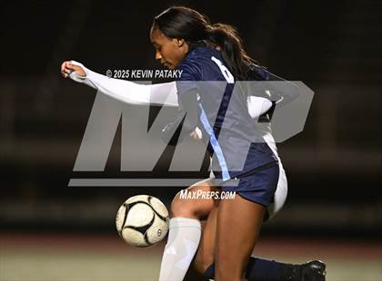 Thumbnail 3 in North Haven vs. East Catholic (CIAC Class L Semifinal) photogallery.