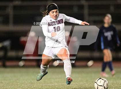 Thumbnail 1 in North Haven vs. East Catholic (CIAC Class L Semifinal) photogallery.