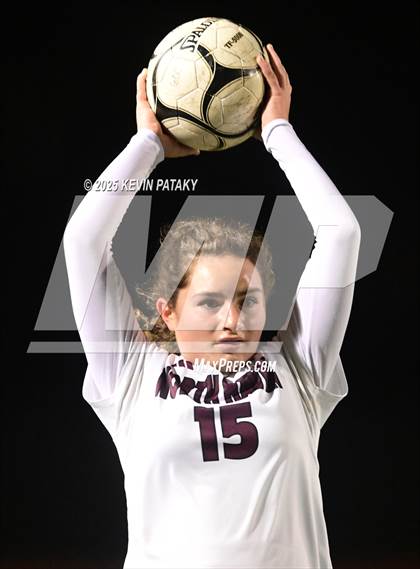 Thumbnail 3 in North Haven vs. East Catholic (CIAC Class L Semifinal) photogallery.