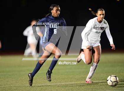 Thumbnail 1 in North Haven vs. East Catholic (CIAC Class L Semifinal) photogallery.