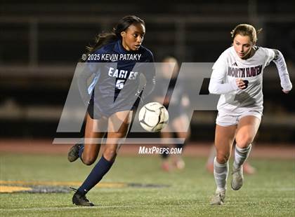 Thumbnail 3 in North Haven vs. East Catholic (CIAC Class L Semifinal) photogallery.