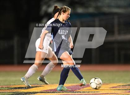 Thumbnail 1 in North Haven vs. East Catholic (CIAC Class L Semifinal) photogallery.