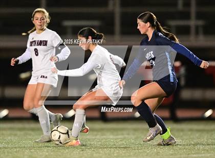 Thumbnail 3 in North Haven vs. East Catholic (CIAC Class L Semifinal) photogallery.