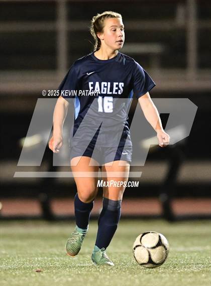 Thumbnail 3 in North Haven vs. East Catholic (CIAC Class L Semifinal) photogallery.