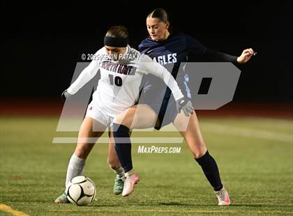Thumbnail 3 in North Haven vs. East Catholic (CIAC Class L Semifinal) photogallery.