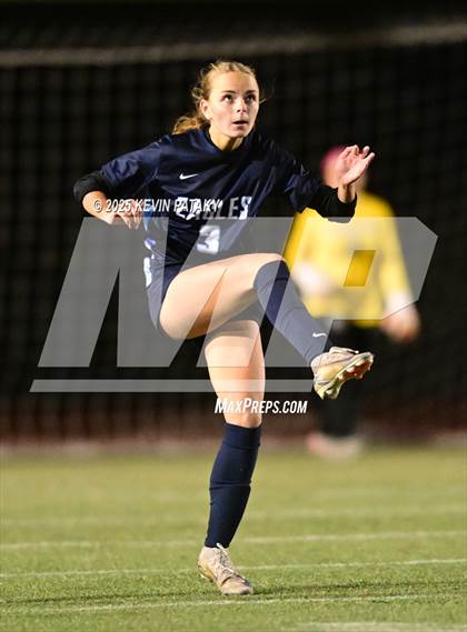 Thumbnail 2 in North Haven vs. East Catholic (CIAC Class L Semifinal) photogallery.