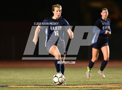 Thumbnail 1 in North Haven vs. East Catholic (CIAC Class L Semifinal) photogallery.