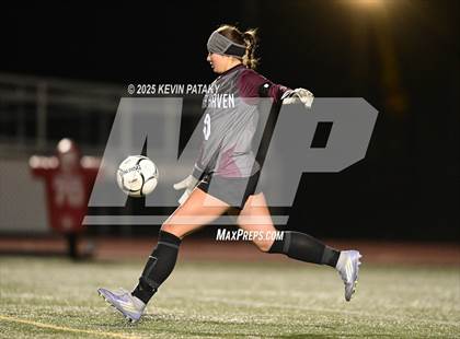 Thumbnail 3 in North Haven vs. East Catholic (CIAC Class L Semifinal) photogallery.