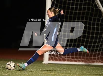 Thumbnail 2 in North Haven vs. East Catholic (CIAC Class L Semifinal) photogallery.