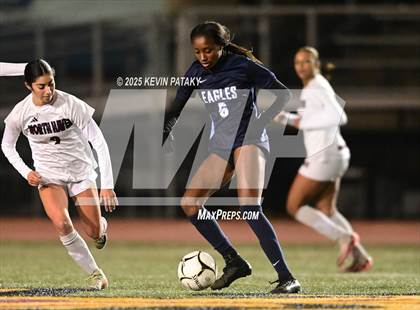Thumbnail 1 in North Haven vs. East Catholic (CIAC Class L Semifinal) photogallery.