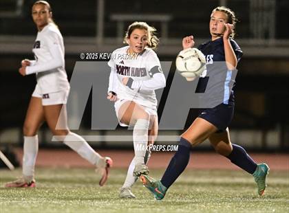 Thumbnail 3 in North Haven vs. East Catholic (CIAC Class L Semifinal) photogallery.