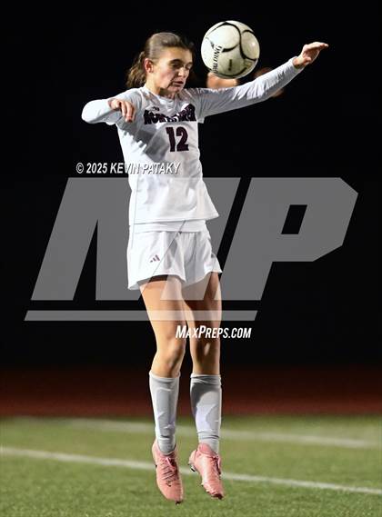 Thumbnail 2 in North Haven vs. East Catholic (CIAC Class L Semifinal) photogallery.