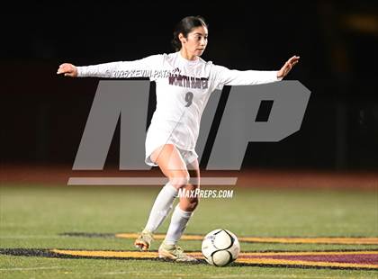 Thumbnail 1 in North Haven vs. East Catholic (CIAC Class L Semifinal) photogallery.