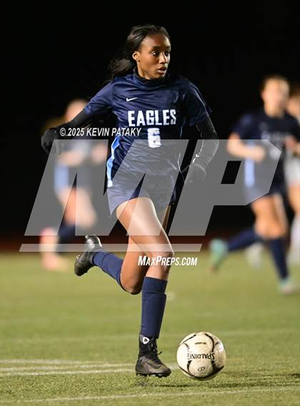 Thumbnail 3 in North Haven vs. East Catholic (CIAC Class L Semifinal) photogallery.